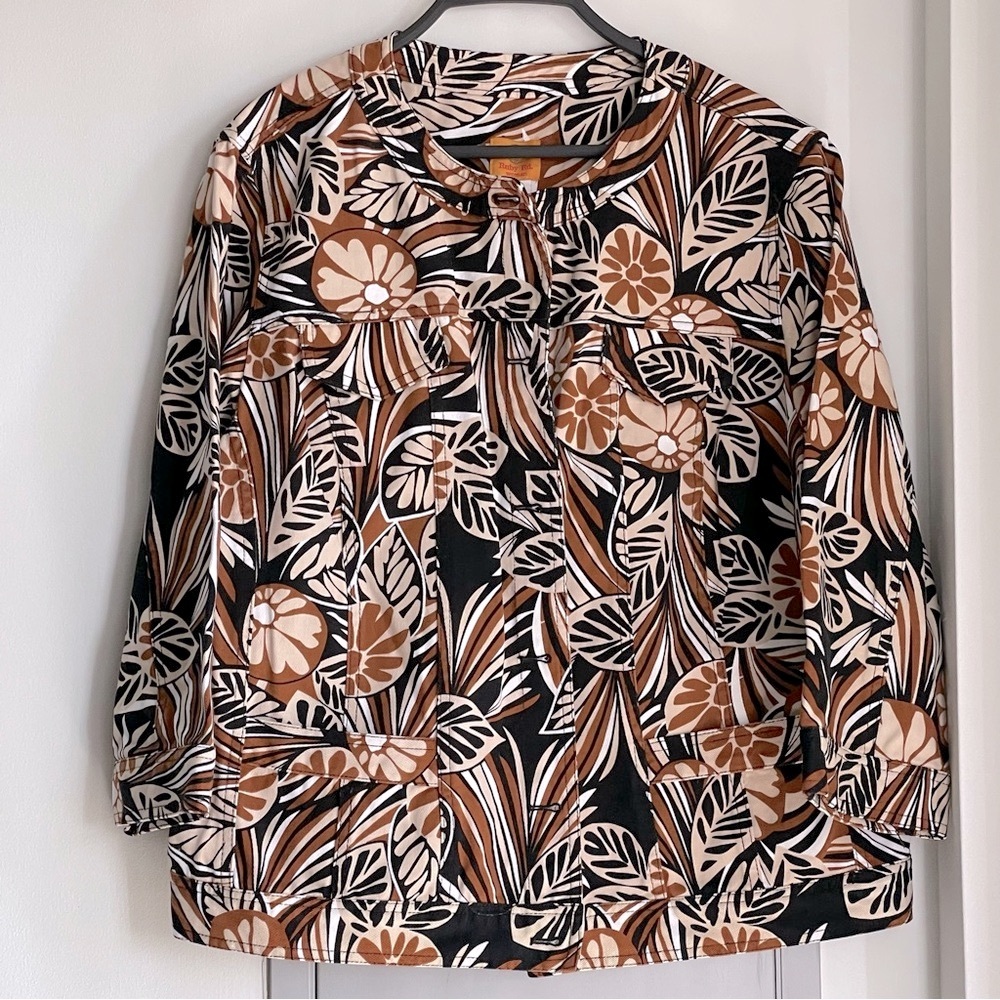 RUBY RD. Floral and Leaves Pattern Jean Jacket in Black, Cream and Brown